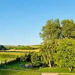 Eden Aux Hirondelles Vendégház