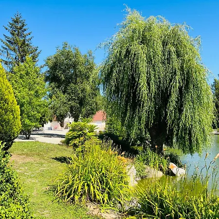 Vendégház Eden Aux Hirondelles 3*